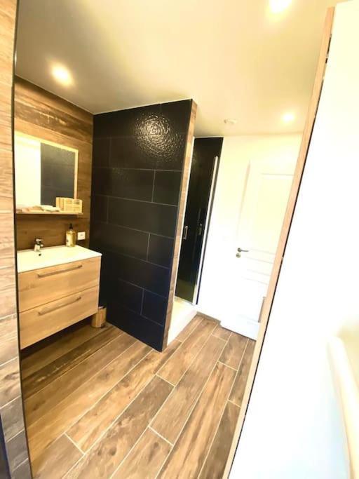 Appartement Cocooning Entierement Renove Les Angles  Kültér fotó